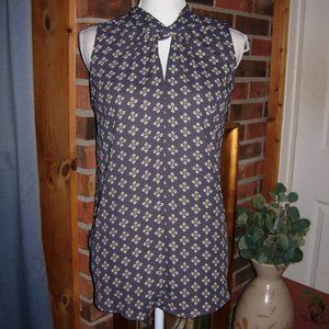 LOFT Sleeveless Keyhole Top M